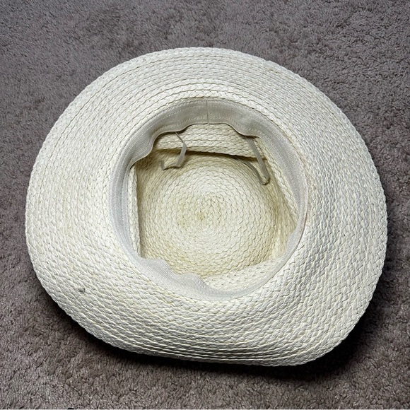 LIKE NEW Woven Beach Hat - Picture 3 of 4